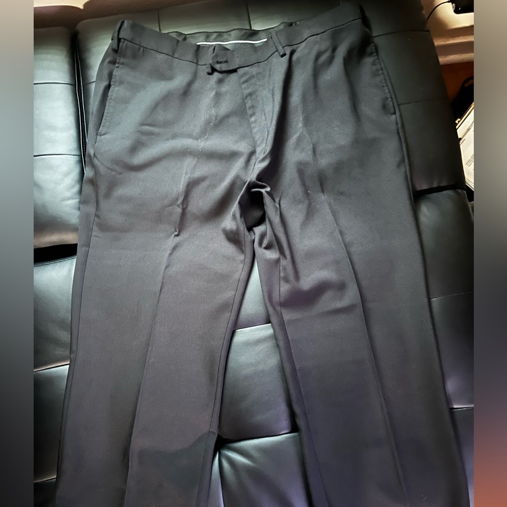 Haggar Men's Black Dress Pants